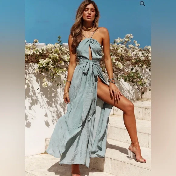 Hello Molly Halter Maxi Dress in Soft Blue - Picture 4 of 10